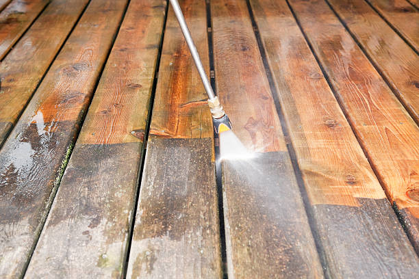 Best Pressure Washing Brick  in Osceola, IA
